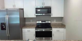 22319 WALTON AVENUE Gallery 12