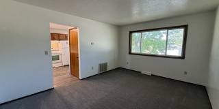 616 8th Avenue Northeast - 2 Gallery 1