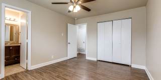 4-BEDROOM NEAR THE MEDICAL CENTER! Gallery 13