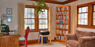**COMING SOON** Beautiful Down River Brick Bungalow with River Views Gallery 15