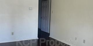 1620 South H - 1 Gallery 5