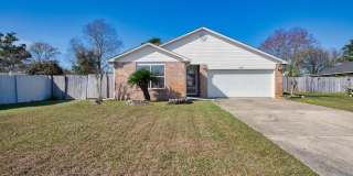 Charming 3BR Home with Fenced Yard, Garden Tub & Double Vanity — Professional Photos Coming Soon! Gallery 1