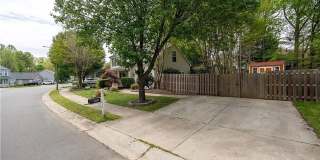 Room in 5 Bedroom Home at Feldspar Way Gallery 16