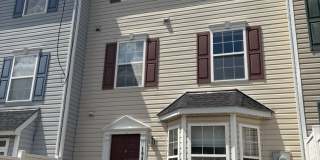 3011-104 Barrymore St ~ 3 bedrrom / 2.5 bathroom ~ Townhouse located in Tryon Road Area Gallery 1