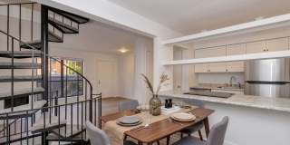 Renovated Townhome in E Walnut Hills Gallery 6