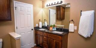 5323 Dannelly Field Gallery 18