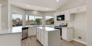 Ironwood Village - Completely Remodeled Interior, Single Level with Pool! Gallery 24