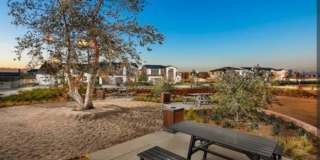 2610 E Embry Ln Unit B Gallery 10