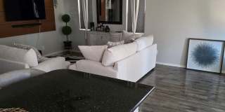 4717 E Redfield Road Gallery 4