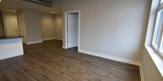 3833 N Broadway Gallery 218