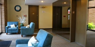 Lexington Hills Gallery 27