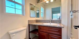 1672 E Harvard Gallery 14