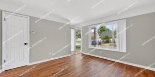 Fully Renovated 3-Bedroom Bungalow in Warren Gallery 6