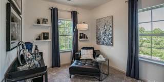 4bd 3.5b Almost New Townhome Gallery 18
