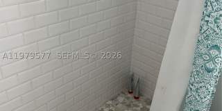6910 Rue Notre Dame Gallery 21