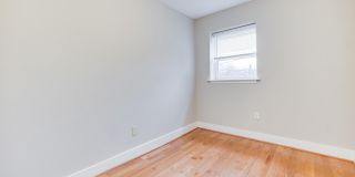 61 FORRESTER Street SW Gallery 10