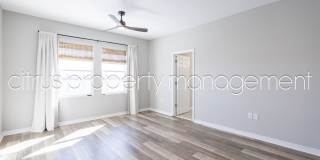 Stunning Double Waterfront 4/3 Home with Dock and Electric Boat Lift Gallery 36