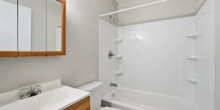 Hickory Creek Apartments Gallery 40