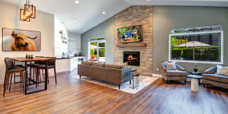 Woodlake Apartments Gallery 40