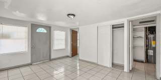 Spacious Tampa Home for Rent | Great Location & Large Yard! 3bed |2bath Gallery 7