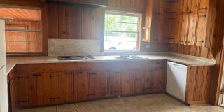 3br 1 ba Farmhouse Gallery 1