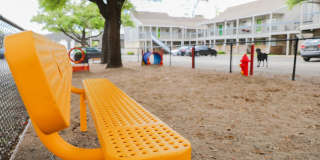 Aero White Rock Gallery 30