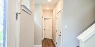 Newly Built Townhome 4bd 2.5ba Gallery 9