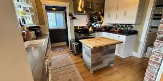 4Bd/2.75Ba Seattle Home Gallery 14