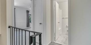 1613 Kenwood Avenue Gallery 6