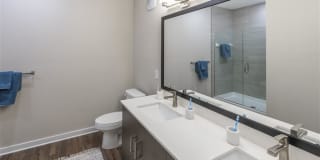 Verso Luxury Apartments Gallery 53