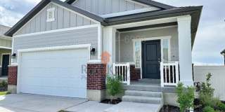 1118 West Osprey Drive Gallery 1