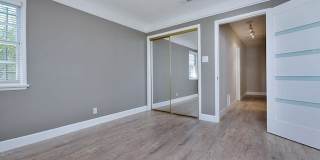 4423 Ethel Avenue Gallery 15