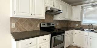 4810 NW Hoover- AVAILABLE NOW! 4810 NW Hoover- AVAILABLE NOW! Gallery 16