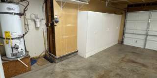 4 beds, 2 baths, 2 car garage . Boulder City RV parking Gallery 35