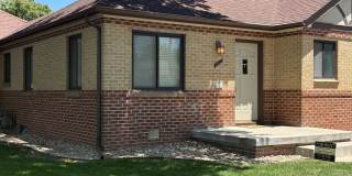 Updated 1 bedroom 1 bath in Mayfair Updated 1 bedroom 1 bath in Mayfair Gallery 1