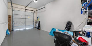 3067 Carter St Gallery 18