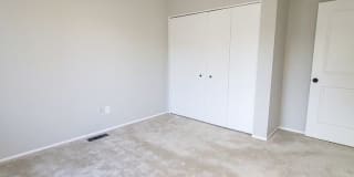Breckenridge Apartments Gallery 10