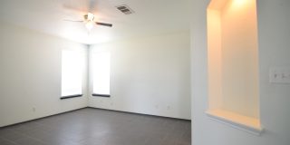 4903 Golden Gate Dr Gallery 22