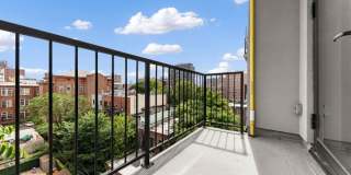 610 Myrtle Avenue Gallery 7