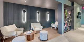 The Langdon Gallery 18