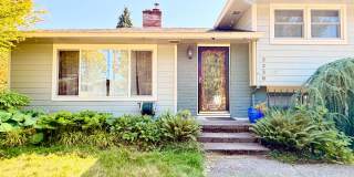 Charming Updated 1950s Home with Refinished Hardwoods & Large Fenced Yard – Landscaping Included! Gallery 3