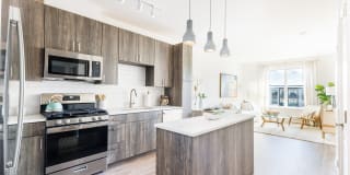 The District Gallery 28