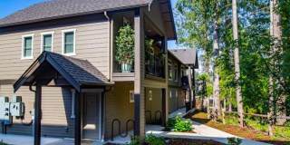 2 Bedroom 1 Bath 957 sq ft Gallery 173