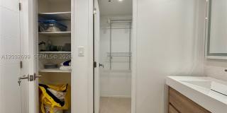 2829 Indian Creek Dr Gallery 17