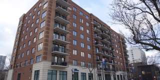 4848 N Sheridan Road unit: 403 Gallery 1