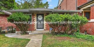 Charming 2-Bedroom Home Near WashU & The Delmar Loop! Gallery 1