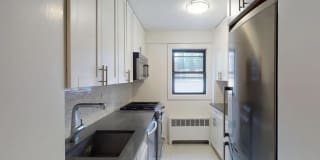324 East 54th Street Gallery 4