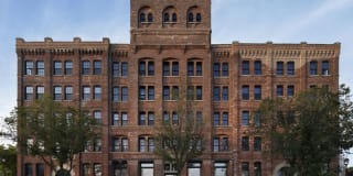 The Milwaukee Fortress Gallery 26