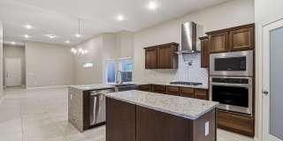 916 Keenland Ave Gallery 13