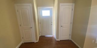 3 Bedroom Townhouse in Cornerstone Gallery 16